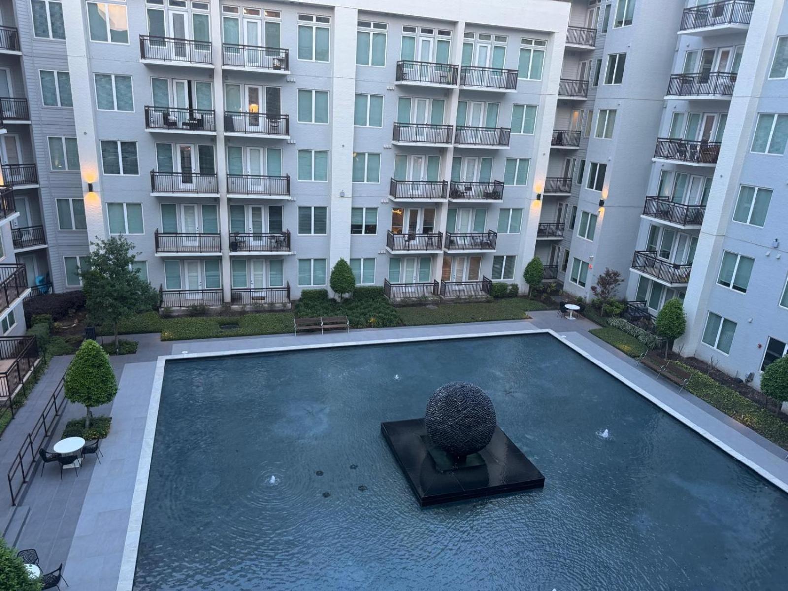 Resort-Style Apartments Near The Galleria Houston Room photo